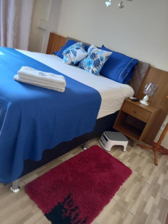 Quartos Em Casa In Caxias Da Paraiso Дуки-ди-Кашиас Экстерьер фото