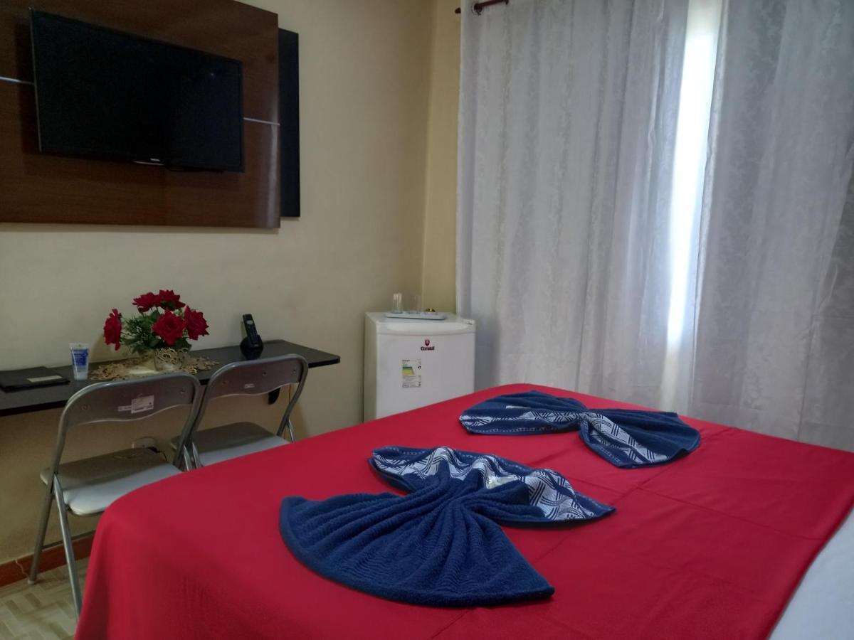 Quartos Em Casa In Caxias Da Paraiso Дуки-ди-Кашиас Экстерьер фото