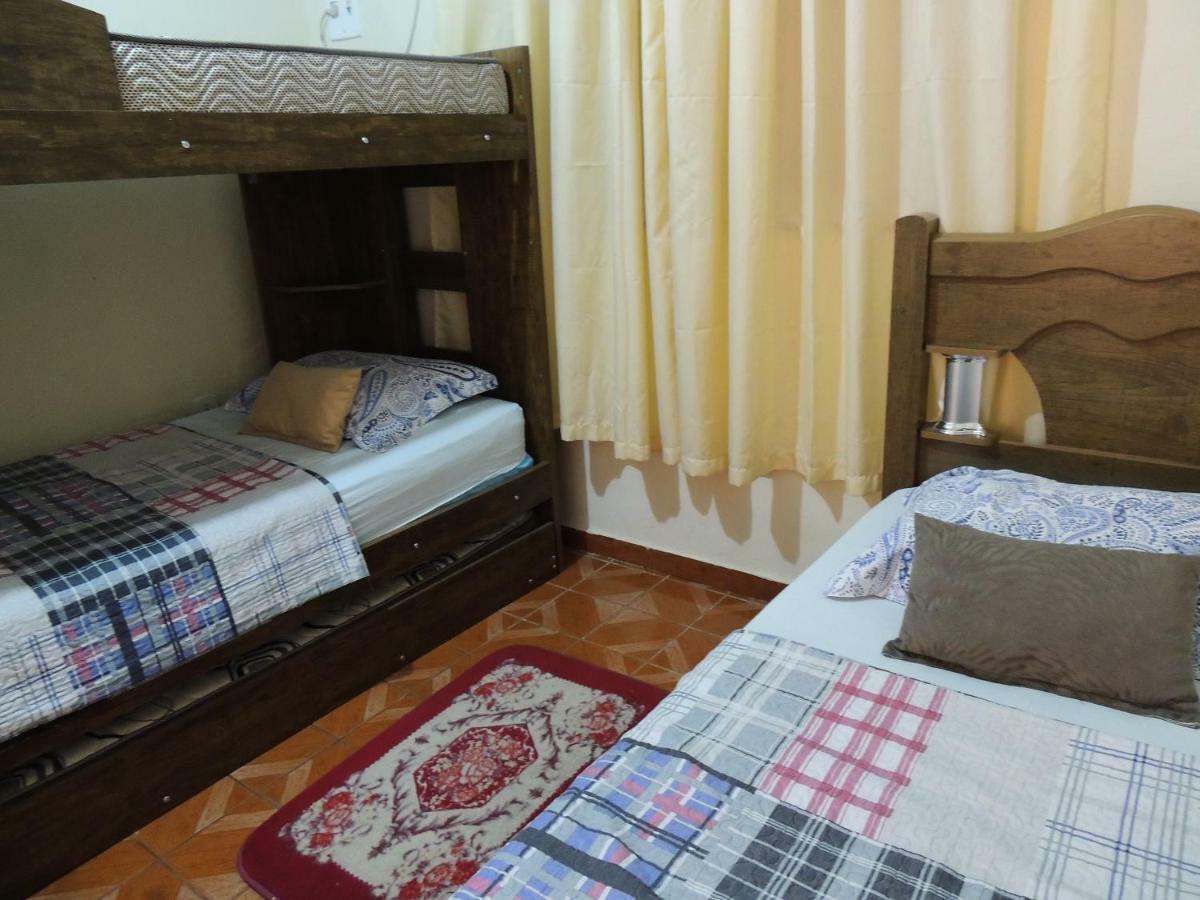 Quartos Em Casa In Caxias Da Paraiso Дуки-ди-Кашиас Экстерьер фото